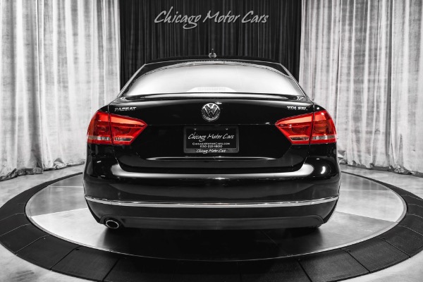 Used 2015 Volkswagen Passat 2.0L TDI SEL Premium for sale Sold at Chicago Motor Cars in West Chicago IL 60185 4
