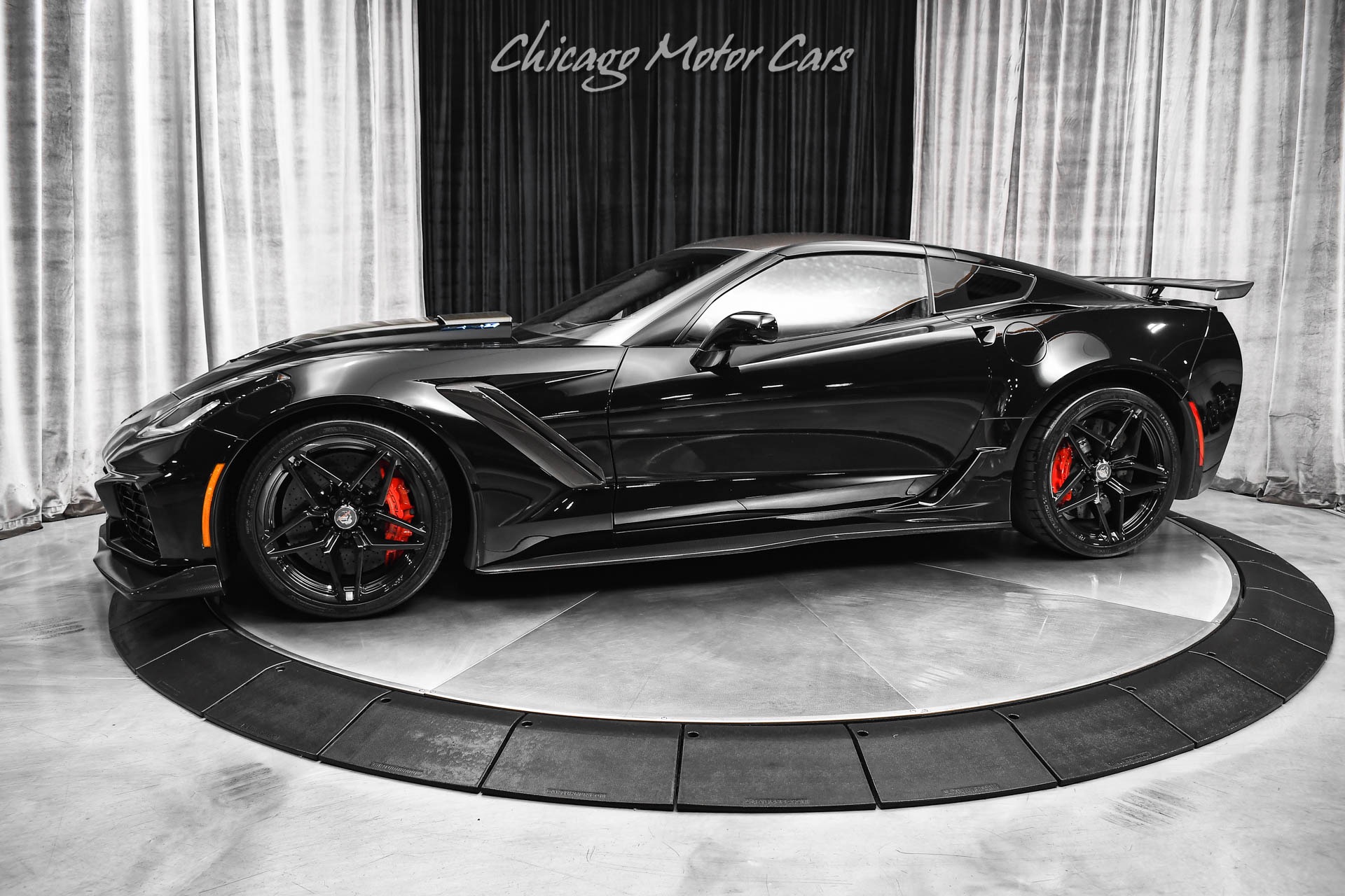 Used 2019 Chevrolet Corvette ZR1 3ZR Loads of Carbon Fiber Only 7K Miles Perfect Condition for sale Sold at Chicago Motor Cars in West Chicago IL 60185 1