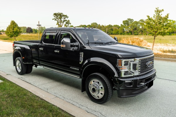 Used 2022 Ford F-450 Super Duty Platinum 4x4 Crew Cab Pickup ONLY 2K Miles! Power Stroke 6.7L Turbo Diesel! for sale Sold at Chicago Motor Cars in West Chicago IL 60185 6