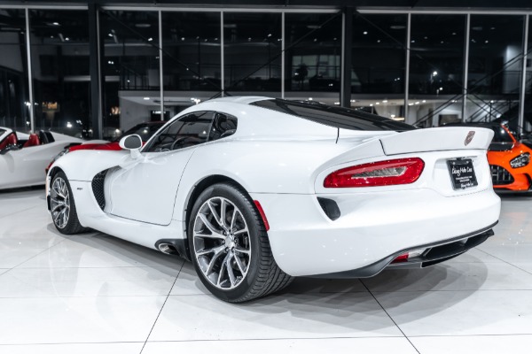 Used 2014 Dodge SRT Viper Coupe ONLY 2K Miles! 21H Package! Racing Stripes! Collector Quality! for sale Sold at Chicago Motor Cars in West Chicago IL 60185 3