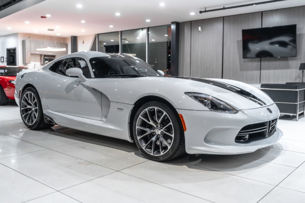 Used 2014 Dodge SRT Viper Coupe ONLY 2K Miles! 21H Package! Racing Stripes! Collector Quality! for sale Sold at Chicago Motor Cars in West Chicago IL 60185 6