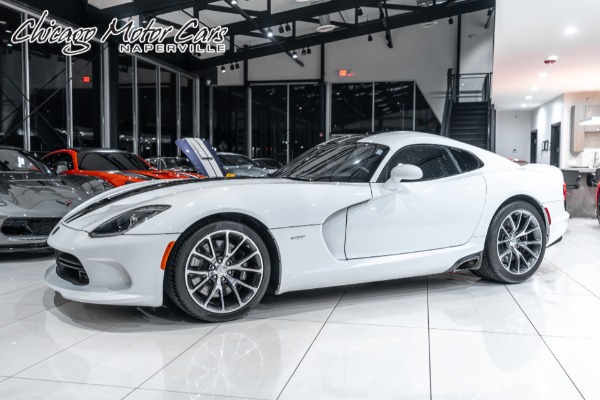 Used 2014 Dodge SRT Viper Coupe ONLY 2K Miles! 21H Package! Racing Stripes! Collector Quality! for sale Sold at Chicago Motor Cars in West Chicago IL 60185 1
