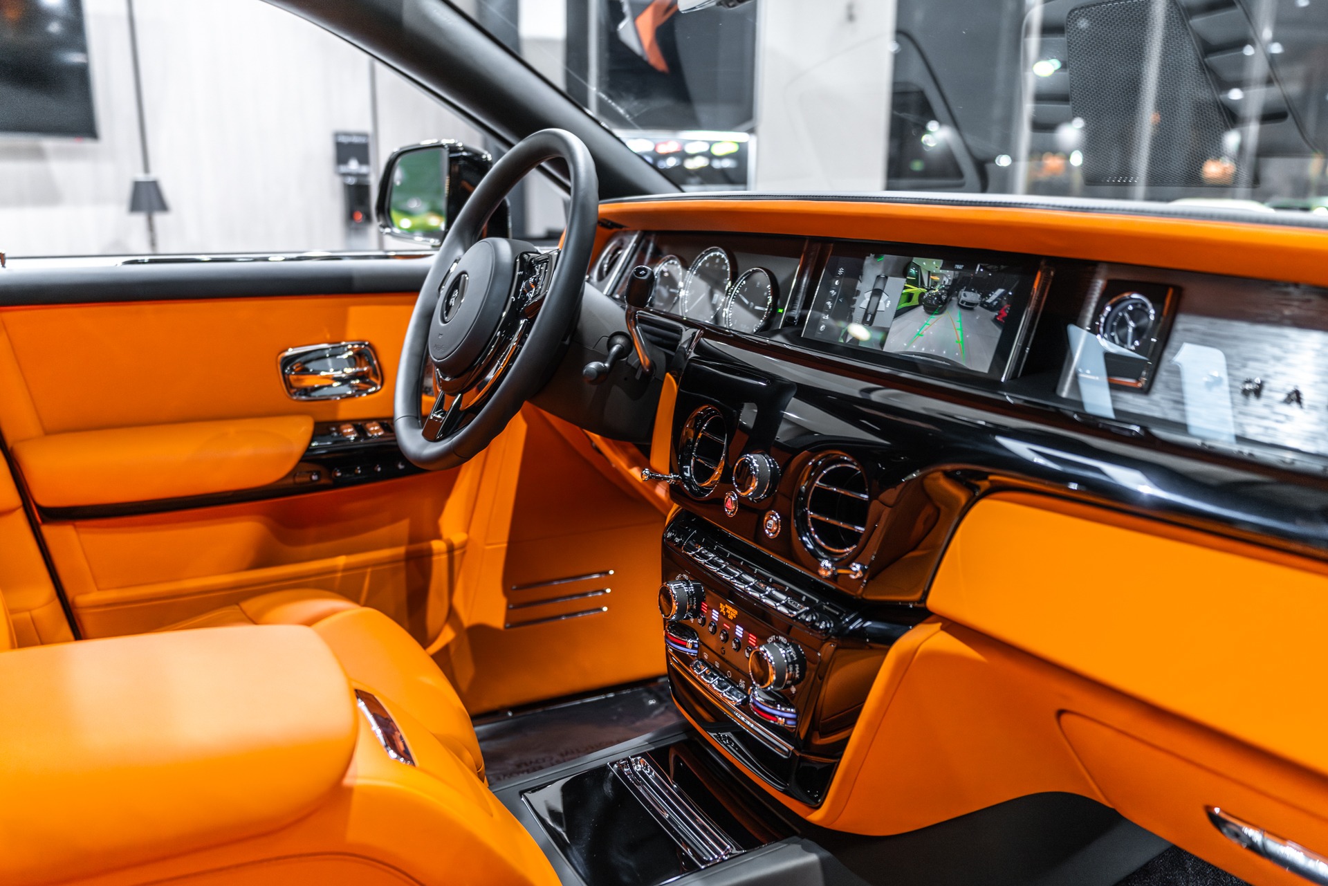 2023 MANSORY Rolls-Royce Phantom - Sound, Interior and Exterior 