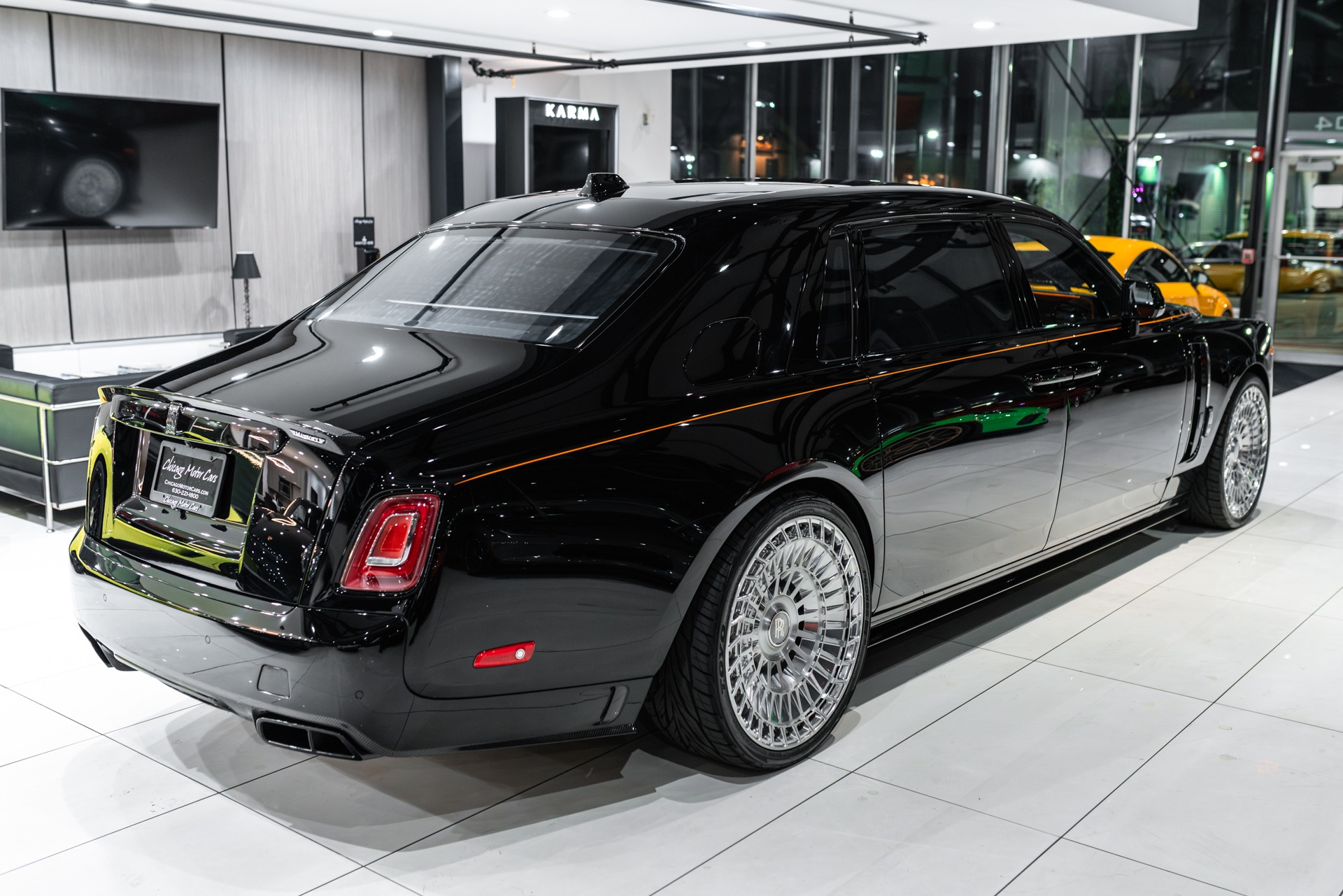 Used-2023-Rolls-Royce-Phantom-EWB-MANSORY-Carbon-Fiber-Widebody-HUGE-MSRP-BIG--Build-Starlight-LOADED