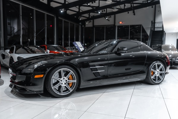 Used 2012 Mercedes-Benz SLS AMG Gullwing Coupe LOW Miles! AMG Carbon Ceramic! HOT Spec! Exclusive Interior! for sale Sold at Chicago Motor Cars in West Chicago IL 60185 2