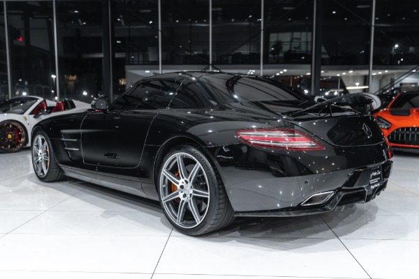 Used 2012 Mercedes-Benz SLS AMG Gullwing Coupe LOW Miles! AMG Carbon Ceramic! HOT Spec! Exclusive Interior! for sale Sold at Chicago Motor Cars in West Chicago IL 60185 3