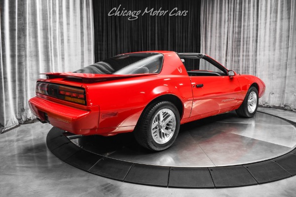 Used 1992 Pontiac Firebird Formula! Clean example! Rare 5-Speed Manual! for sale Sold at Chicago Motor Cars in West Chicago IL 60185 5