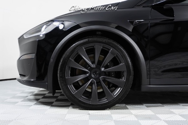 Used 2022 Tesla Model X Plaid CARBON FIBER INTERIOR! AUTOPILOT! TURBINE WHEELS for sale Sold at Chicago Motor Cars in West Chicago IL 60185 4