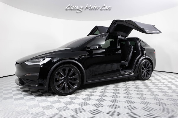 Used 2022 Tesla Model X Plaid CARBON FIBER INTERIOR! AUTOPILOT! TURBINE WHEELS for sale Sold at Chicago Motor Cars in West Chicago IL 60185 1