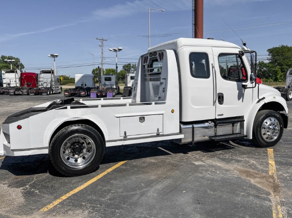 Used 2008 Freightliner M2 106 for sale Sold at Chicago Motor Cars in West Chicago IL 60185 5
