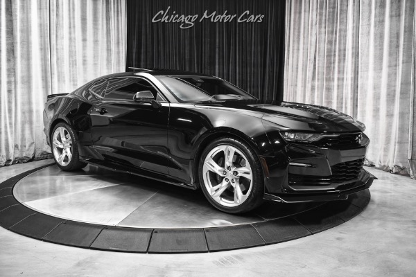 Used 2021 Chevrolet Camaro SS Coupe UPGRADES! BORLA EXHAUST! ONLY 7k Miles! for sale Sold at Chicago Motor Cars in West Chicago IL 60185 6