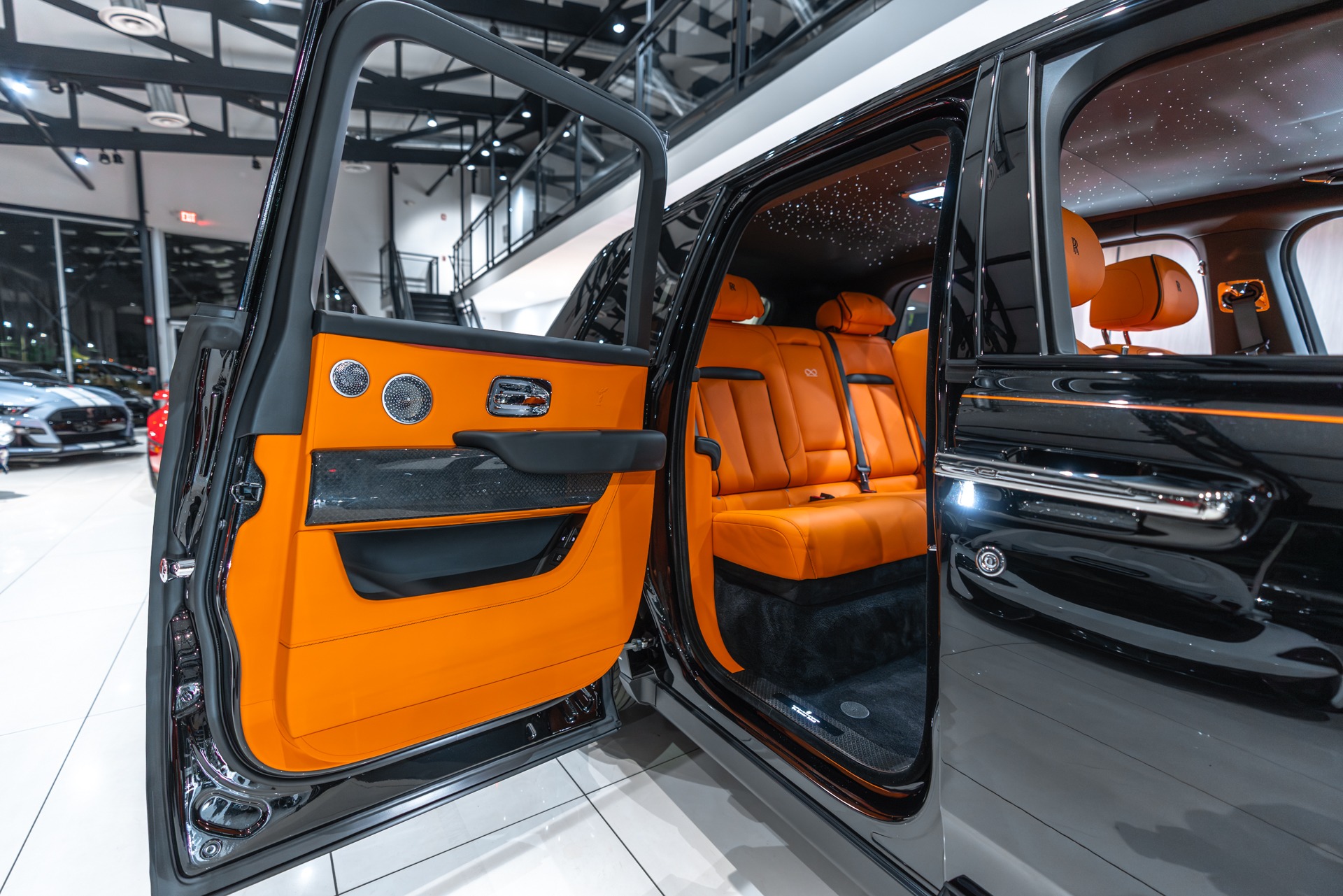 Used-2023-Rolls-Royce-Cullinan-Black-Badge-Original-MSRP-491750-Mandarin-Orange-Interior-Carbon-FIBER