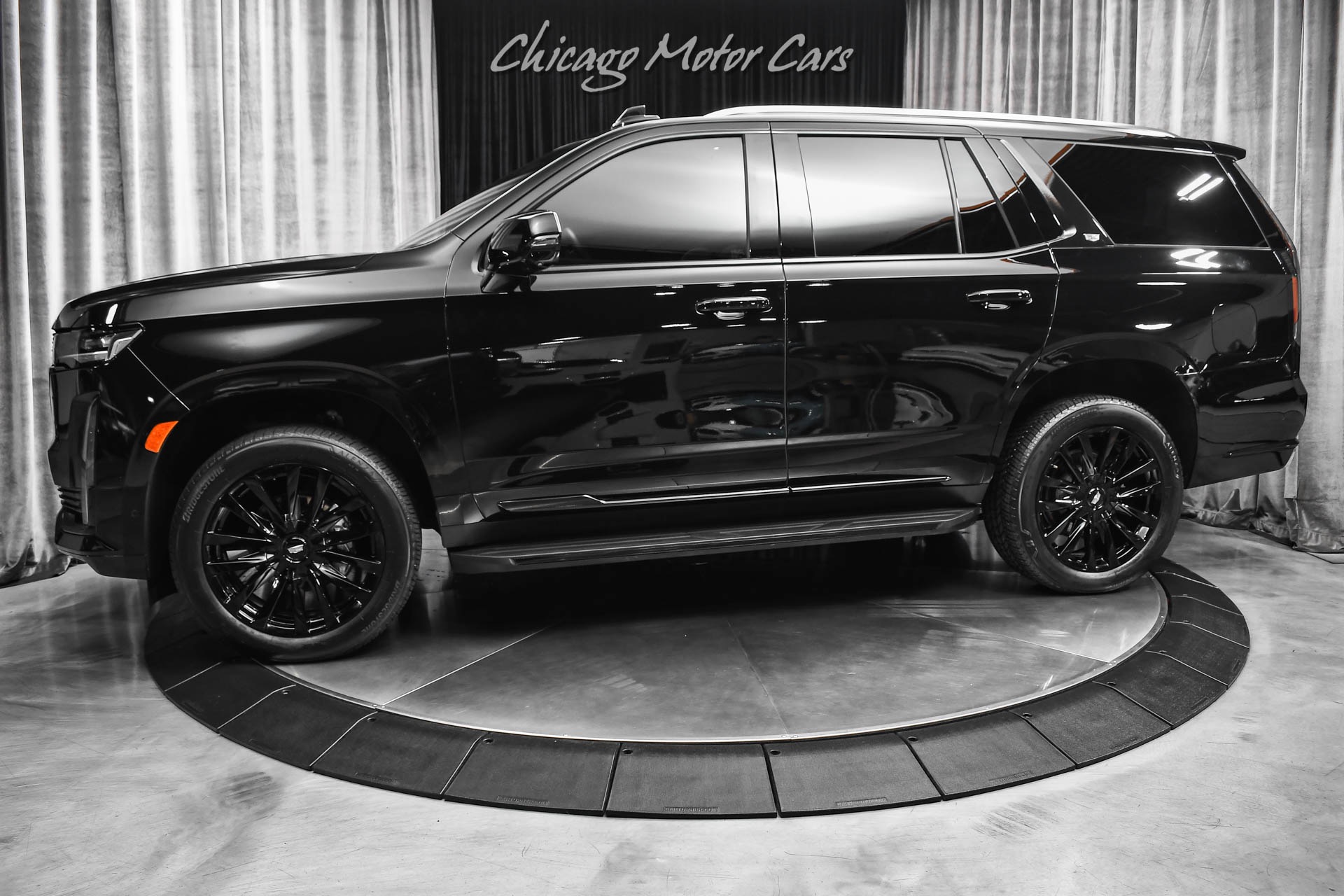 Used 2022 Cadillac Escalade Premium Luxury Extremely Loaded Stunning Color Combo for sale Sold at Chicago Motor Cars in West Chicago IL 60185 1