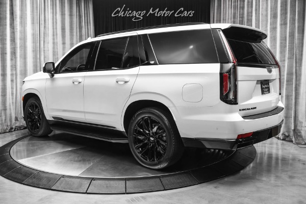 Used 2021 Cadillac Escalade Sport Platinum 4WD SUV Super Cruise! Night Vision! Onyx Pkg! for sale Sold at Chicago Motor Cars in West Chicago IL 60185 3