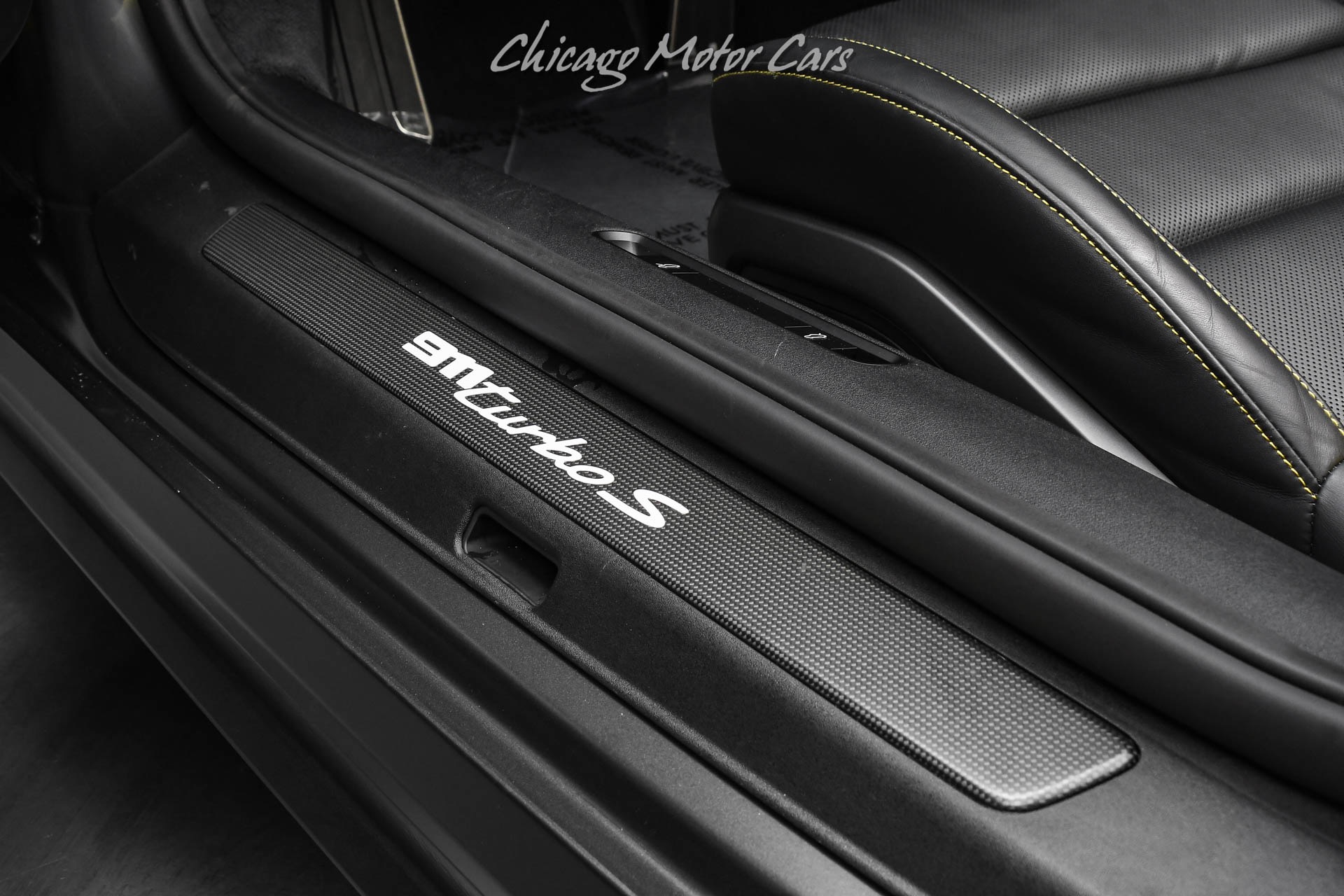 2023 PORSCHE 911 - Image 34