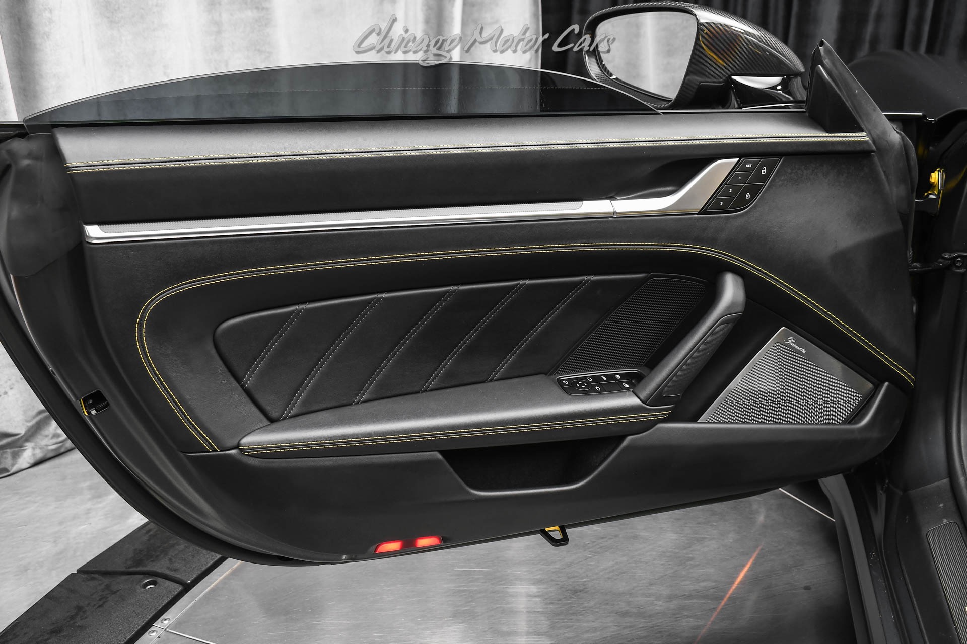 2023 PORSCHE 911 - Image 35