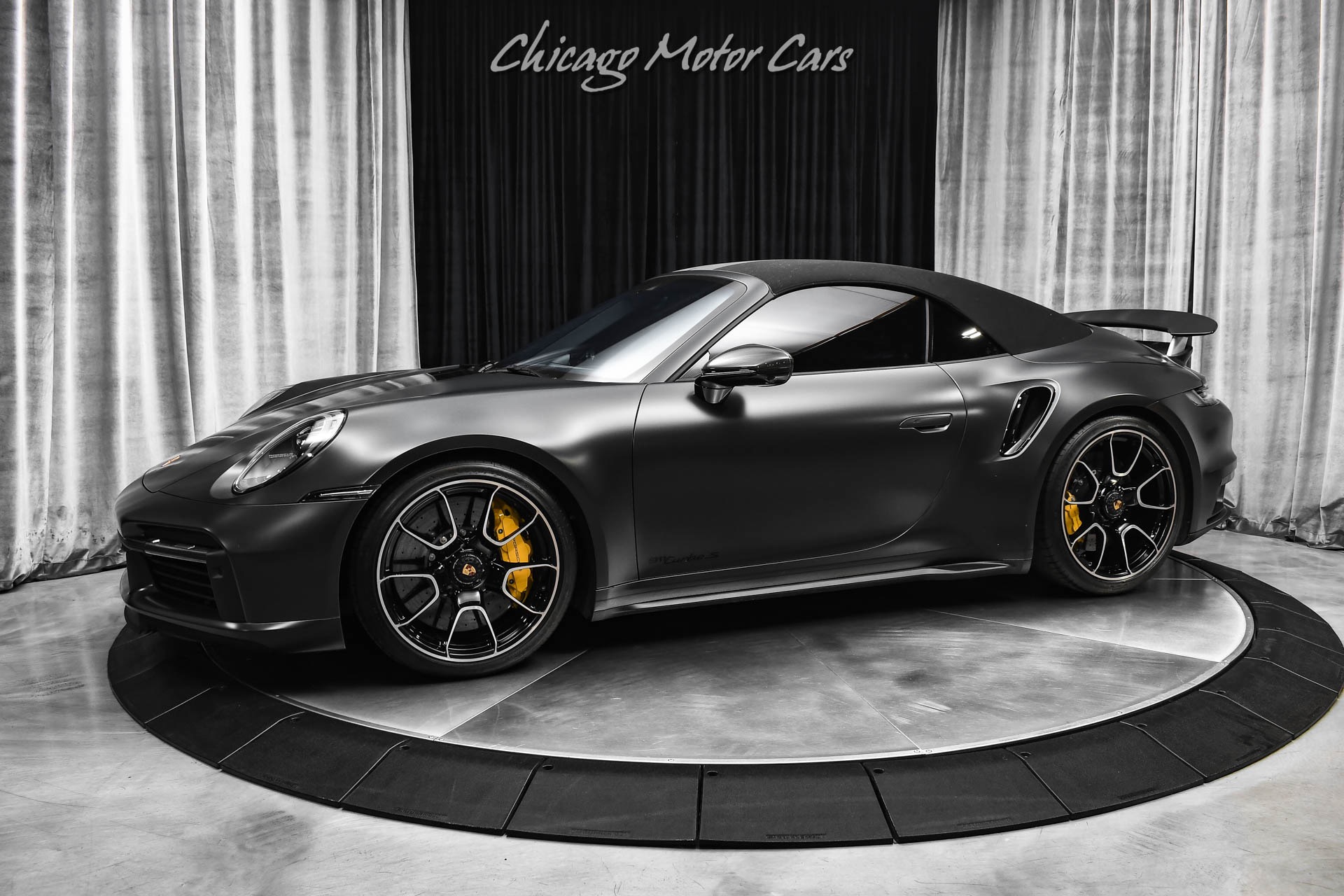 2023 PORSCHE 911 - Image 40