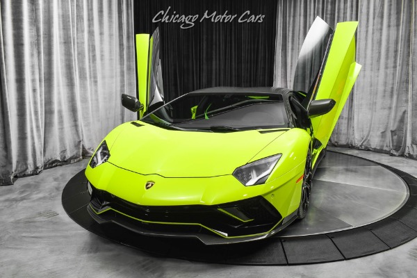 Used 2022 Lamborghini Aventador LP780-4 Ultimae Ultimae Coupe Verde Scandal MSRP $584,753 + $30k in Upgrades! Full PPF for sale Sold at Chicago Motor Cars in West Chicago IL 60185 2