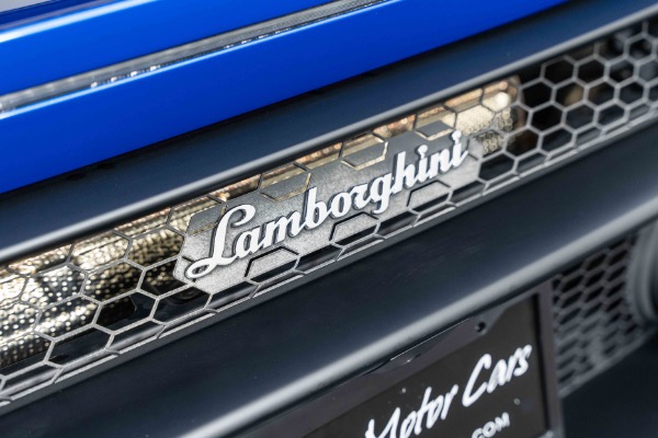 Used-2020-Lamborghini-Huracan-EVO-RWD-Incredible-Spec-Carbon-seats-Blue-over-Orange