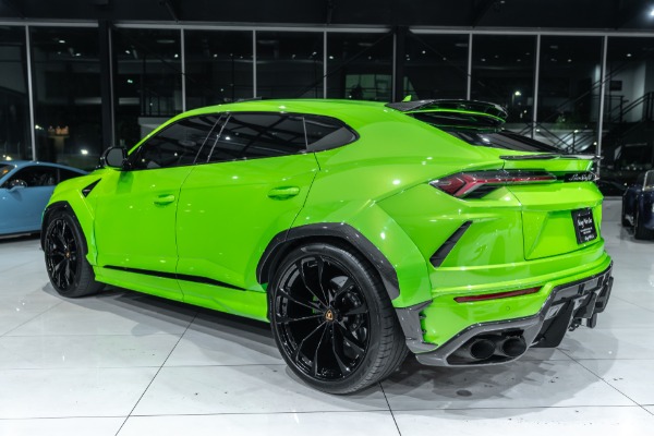 Used 2022 Lamborghini Urus SUV Verde Mantis! 1016 Carbon Fiber WIDEBODY! Ryft Exhaust! B&O 3D! LOADED! for sale Sold at Chicago Motor Cars in West Chicago IL 60185 3