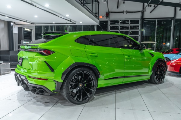 Used 2022 Lamborghini Urus SUV Verde Mantis! 1016 Carbon Fiber WIDEBODY! Ryft Exhaust! B&O 3D! LOADED! for sale Sold at Chicago Motor Cars in West Chicago IL 60185 5