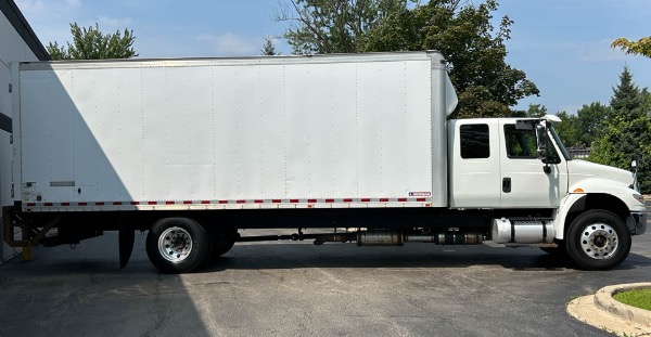 Used 2016 International 4300 SBA 4X2 for sale Sold at Chicago Motor Cars in West Chicago IL 60185 6