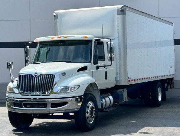 Used 2016 International 4300 SBA 4X2 for sale Sold at Chicago Motor Cars in West Chicago IL 60185 1