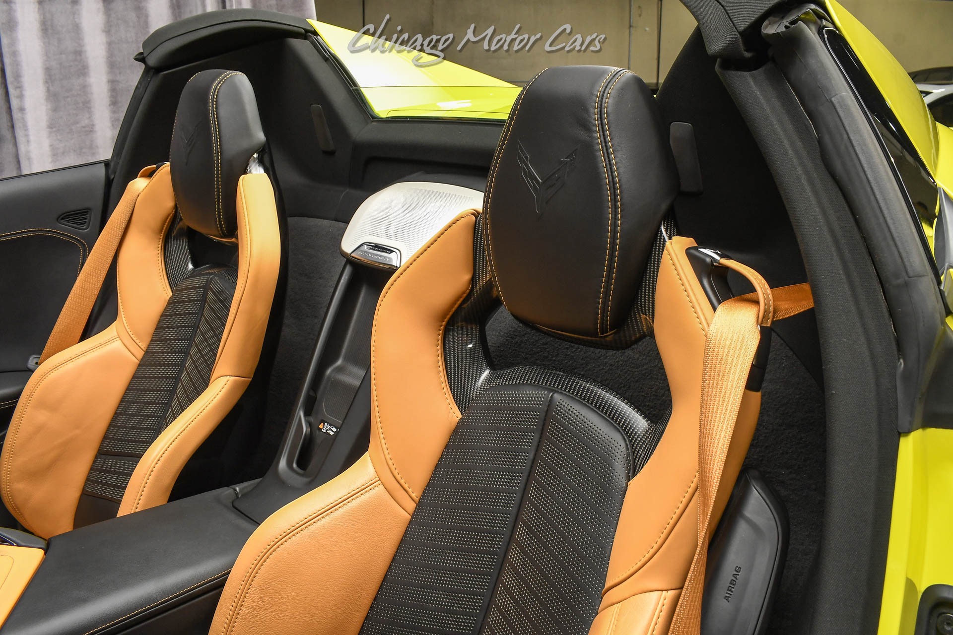 Used-2021-Chevrolet-Corvette-Stingray-2LT-wZ51-Performance-Pkg-RARE-Color-Combo-Front-Lift-GT2-Seats
