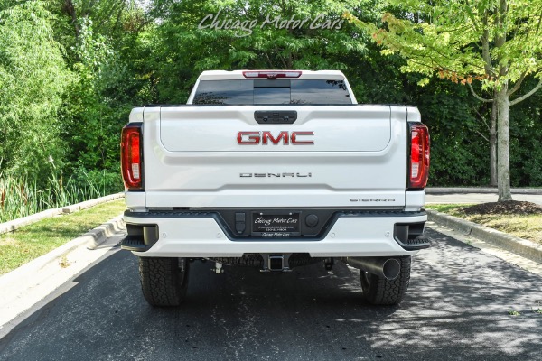 Used 2023 GMC Sierra 2500HD Denali 6.6 Duramax TurboDiesel! Denali Ultimate Pkg! ONLY 104 Miles! LOADED for sale Sold at Chicago Motor Cars in West Chicago IL 60185 4
