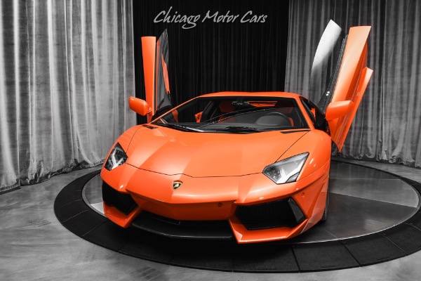 Used 2015 Lamborghini Aventador LP700-4 Coupe Only 8K Miles! Carbon Fiber Interior/Exterior Package! Loaded for sale Sold at Chicago Motor Cars in West Chicago IL 60185 2