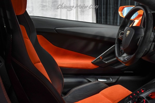 Used-2015-Lamborghini-Aventador-LP700-4-Coupe-Only-8K-Miles-Carbon-Fiber-InteriorExterior-Package-Loaded