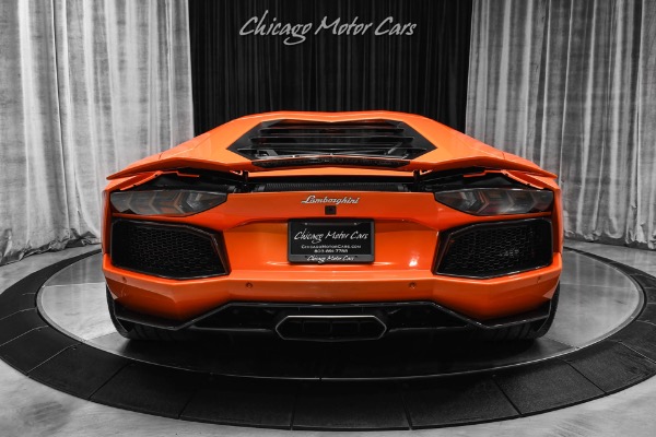 Used 2015 Lamborghini Aventador LP700-4 Coupe Only 8K Miles! Carbon Fiber Interior/Exterior Package! Loaded for sale Sold at Chicago Motor Cars in West Chicago IL 60185 4