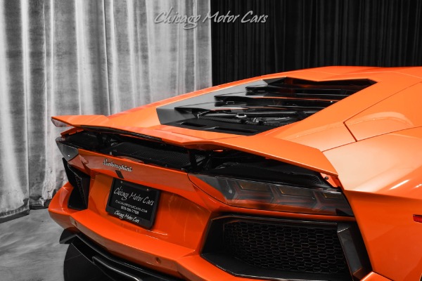 Used-2015-Lamborghini-Aventador-LP700-4-Coupe-Only-8K-Miles-Carbon-Fiber-InteriorExterior-Package-Loaded
