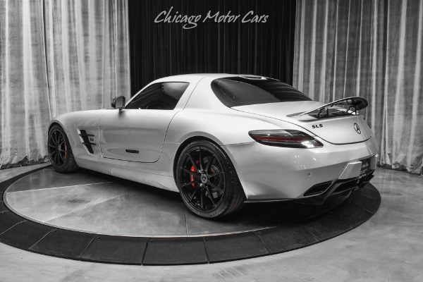 Used 2011 Mercedes-Benz SLS AMG Gullwing Coupe RARE! HOT Spec! TONS of Carbon Fiber! AMG Suspension! for sale Sold at Chicago Motor Cars in West Chicago IL 60185 3