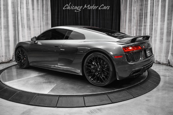 Used 2017 Audi R8 5.2 Quattro V10 Plus Coupe LOADED! B&O Audio! Diamond Stitch Pkg! for sale Sold at Chicago Motor Cars in West Chicago IL 60185 3