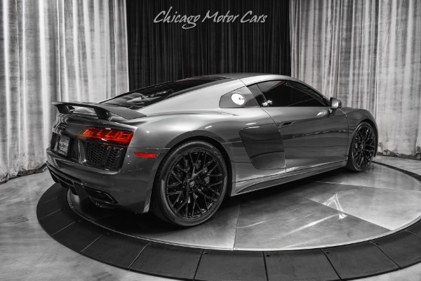 Used 2017 Audi R8 5.2 Quattro V10 Plus Coupe LOADED! B&O Audio! Diamond Stitch Pkg! for sale Sold at Chicago Motor Cars in West Chicago IL 60185 5