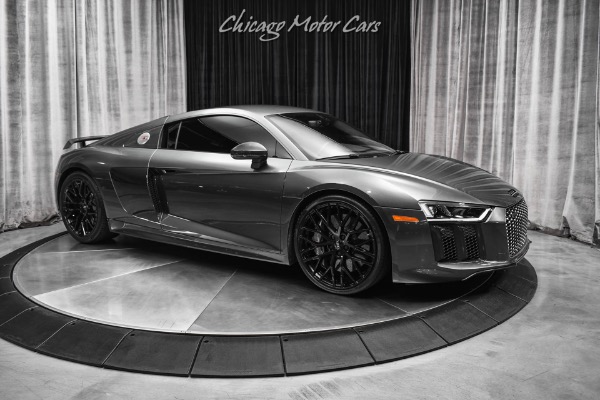 Used 2017 Audi R8 5.2 Quattro V10 Plus Coupe LOADED! B&O Audio! Diamond Stitch Pkg! for sale Sold at Chicago Motor Cars in West Chicago IL 60185 6