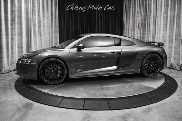 Used 2017 Audi R8 5.2 Quattro V10 Plus Coupe LOADED! B&O Audio! Diamond Stitch Pkg! for sale Sold at Chicago Motor Cars in West Chicago IL 60185 1