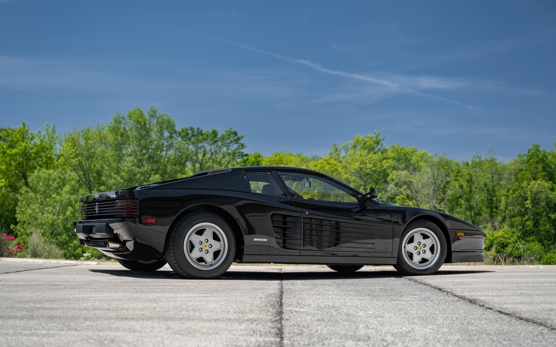 Used-1991-Ferrari-Testarossa-Coupe-ONLY-19k-Miles-RARE-Color-Combo-STUNNING-Condition-Serviced