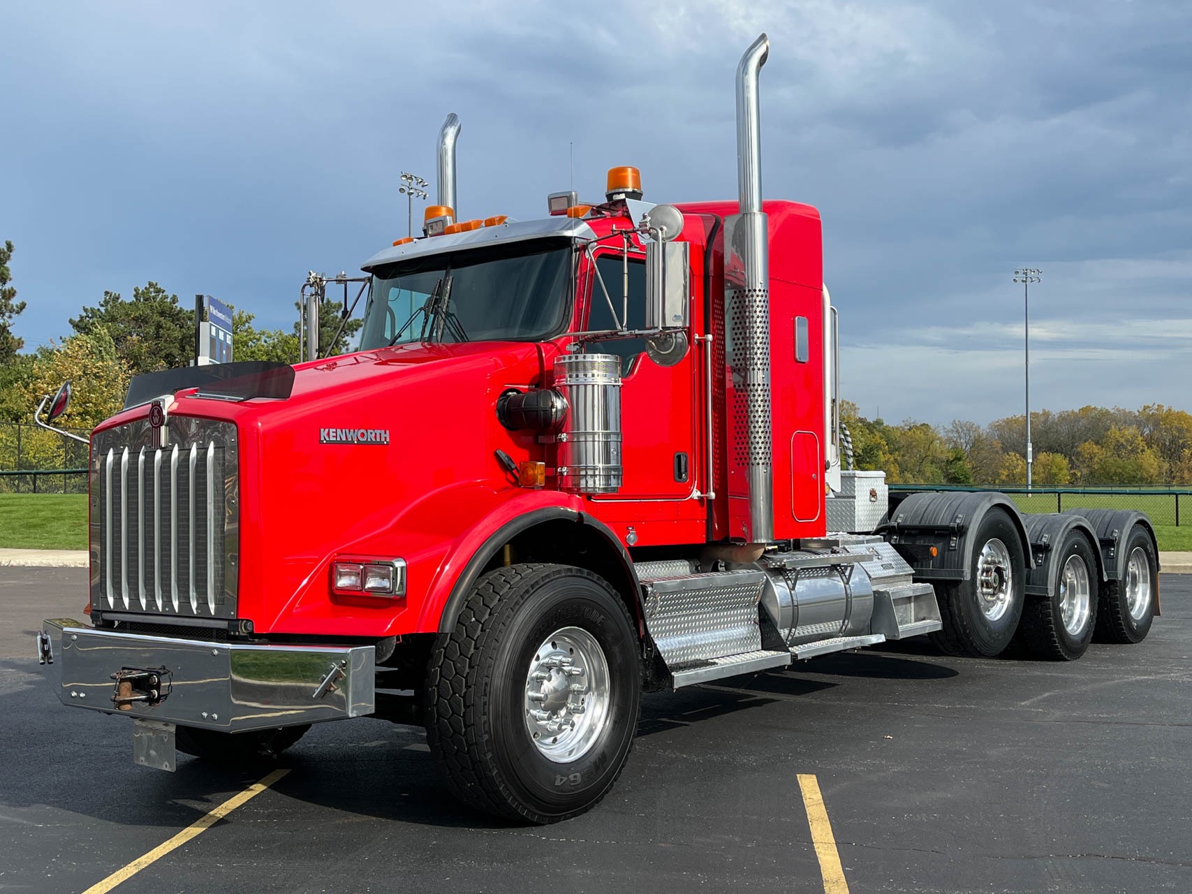 Used 2017 Kenworth T800 for sale Sold at Chicago Motor Cars in West Chicago IL 60185 1