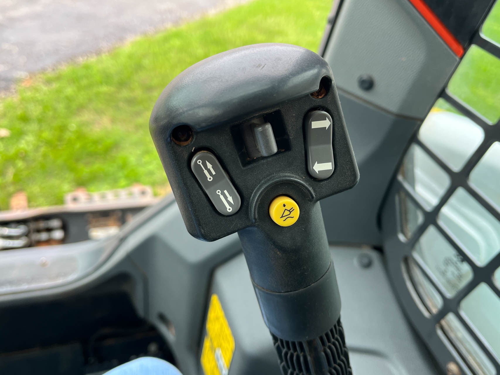 2021 BOBCAT T66 LOADER - Image 16