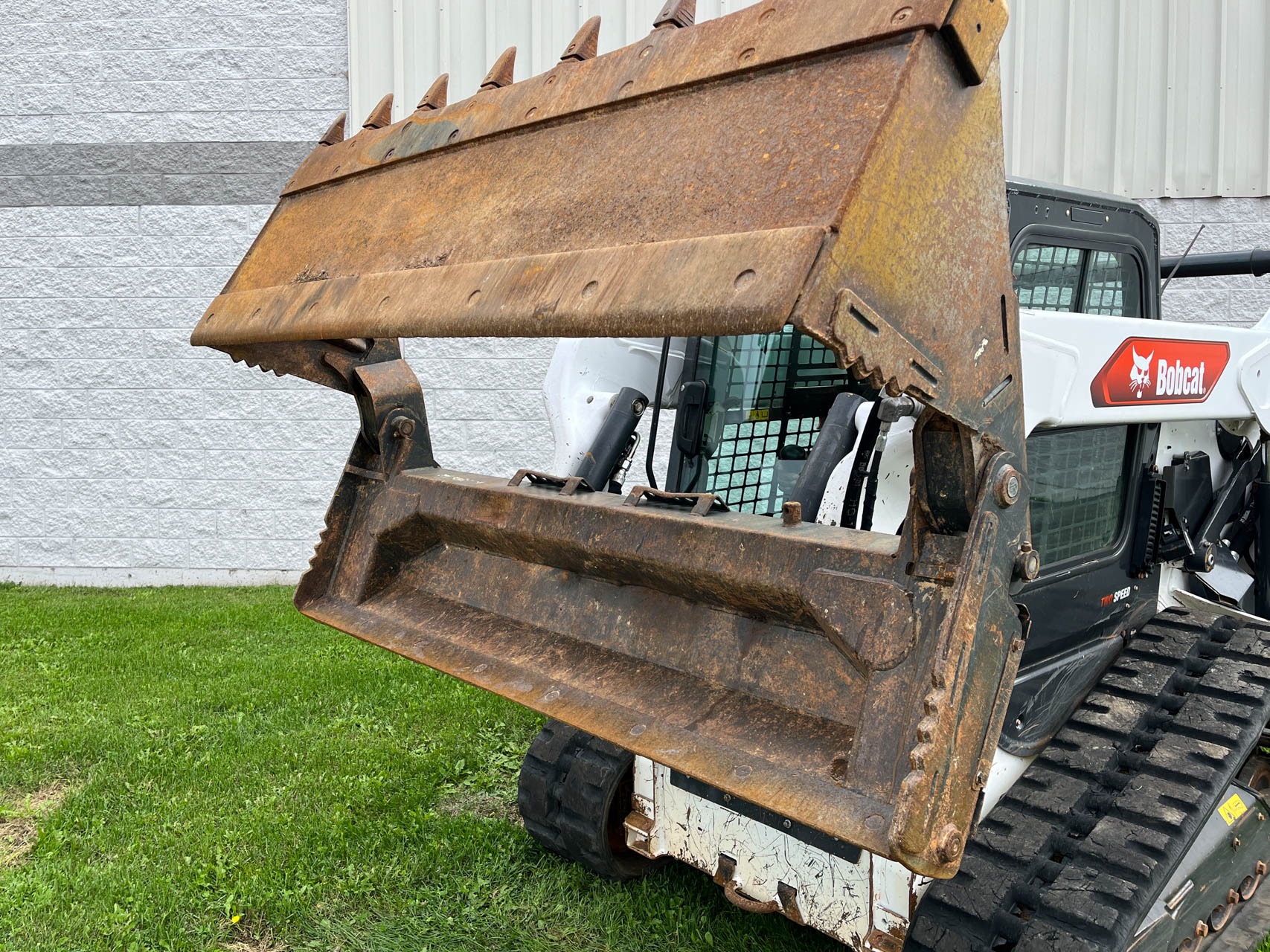 2021 BOBCAT T66 LOADER - Image 24