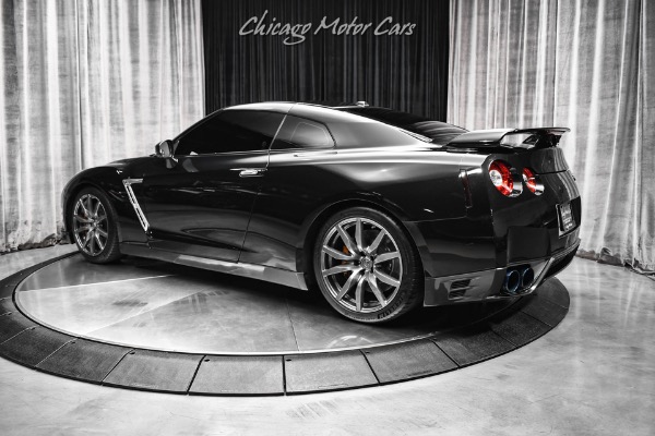 Used 2015 Nissan GT-R Premium Coupe FBO! 700HP! Shep Trans! HKS Exhaust! Tastefully Upgraded! for sale Sold at Chicago Motor Cars in West Chicago IL 60185 3