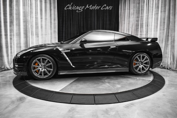 Used 2015 Nissan GT-R Premium Coupe FBO! 700HP! Shep Trans! HKS Exhaust! Tastefully Upgraded! for sale Sold at Chicago Motor Cars in West Chicago IL 60185 1