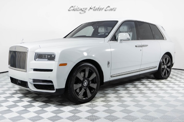 Used 2022 Rolls-Royce Cullinan Bespoke Interior! Technology Package! Shooting Star Headliner! for sale Sold at Chicago Motor Cars in West Chicago IL 60185 6
