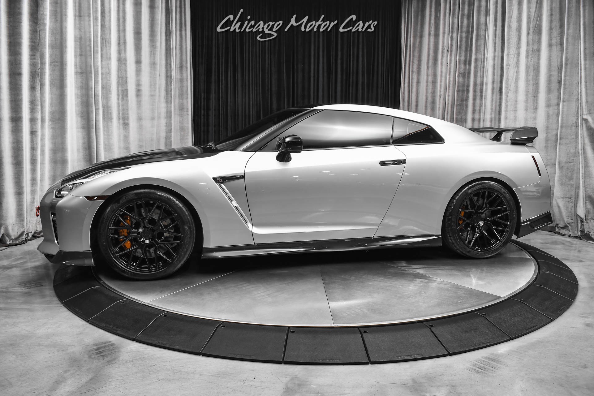 Used 2018 Nissan GT-R Premium Coupe HKS Titanium Exhaust! FULL Front PPF + Ceramic! 650WHP on E85 for sale Sold at Chicago Motor Cars in West Chicago IL 60185 1