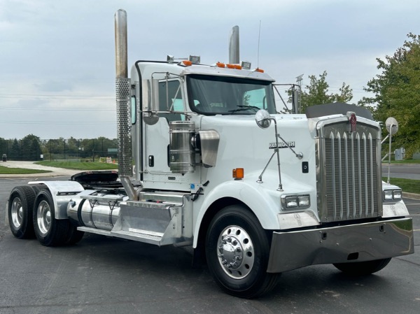Used 2012 Kenworth W900 for sale Sold at Chicago Motor Cars in West Chicago IL 60185 3
