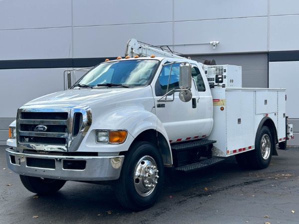 Used 2007 Ford F-750 XLT Service Truck for sale Sold at Chicago Motor Cars in West Chicago IL 60185 2