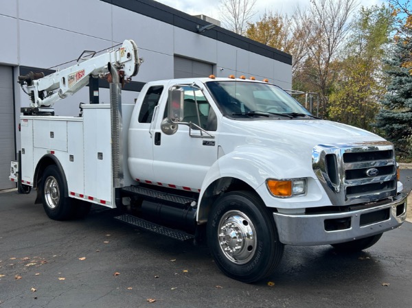 Used 2007 Ford F-750 XLT Service Truck for sale Sold at Chicago Motor Cars in West Chicago IL 60185 4