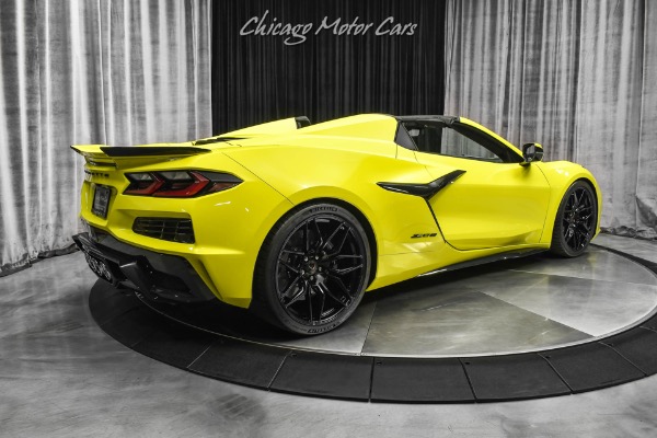 Used 2023 Chevrolet Corvette Z06 3LZ C8 Convertible ONLY 975 Miles! Carbon Fiber Trim! HOT Spec! for sale Sold at Chicago Motor Cars in West Chicago IL 60185 5